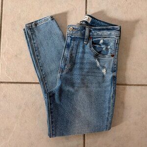 Abercrombie & Fitch High Rise Super Skinny Ankle Jean *Curve Love